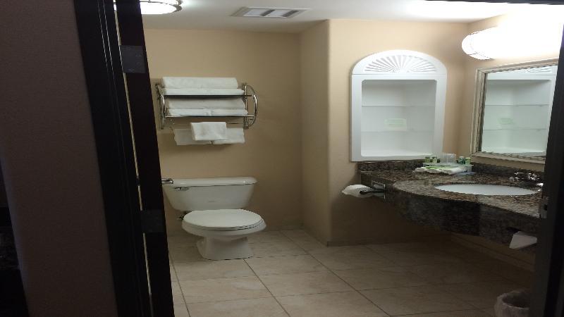 Holiday Inn Express Hotel & Suites Oklahoma City-West Yukon By Ihg Eksteriør bilde